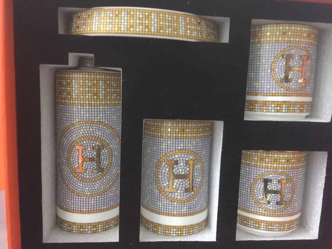 HERMES