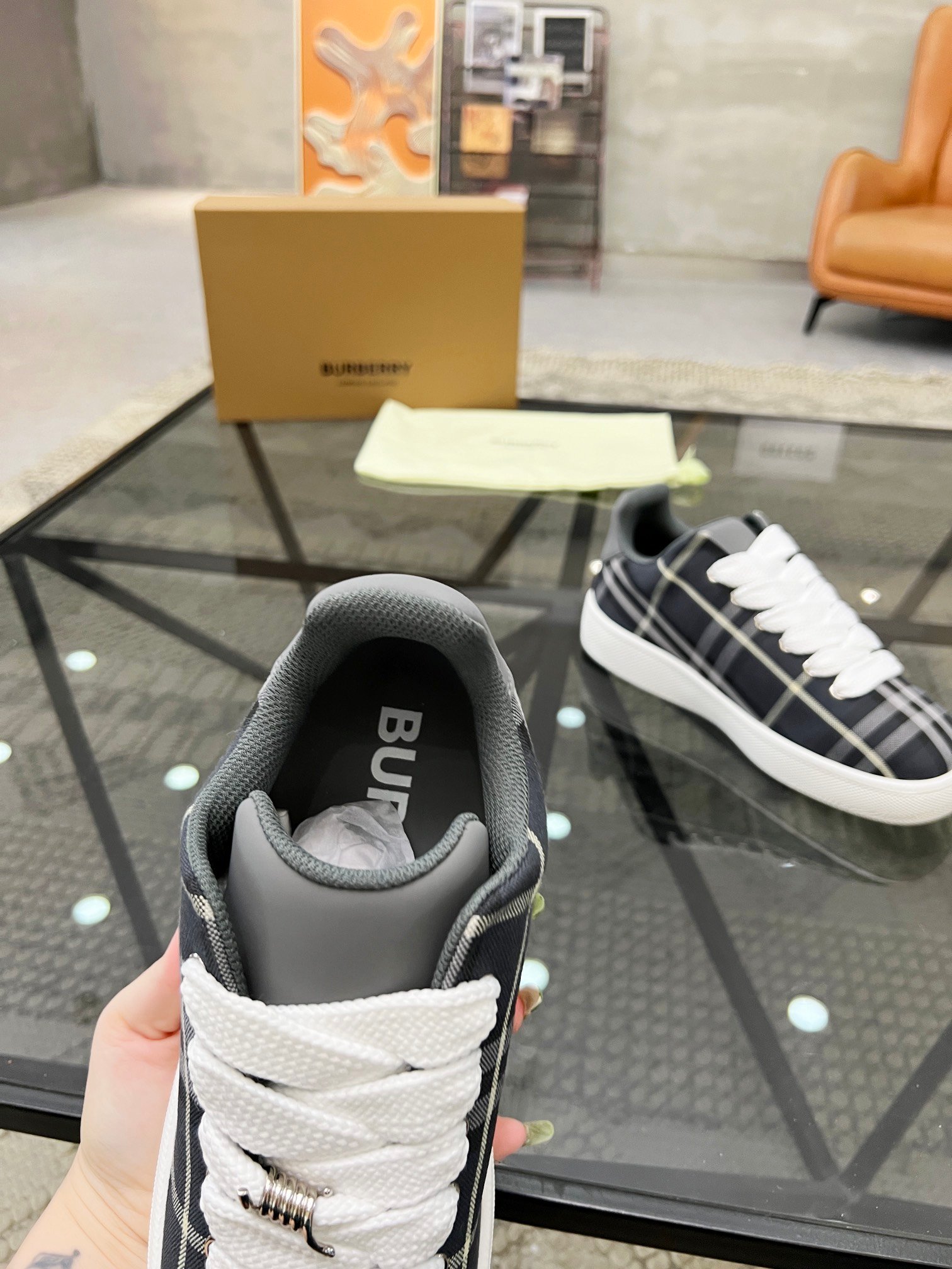 BURBERRY