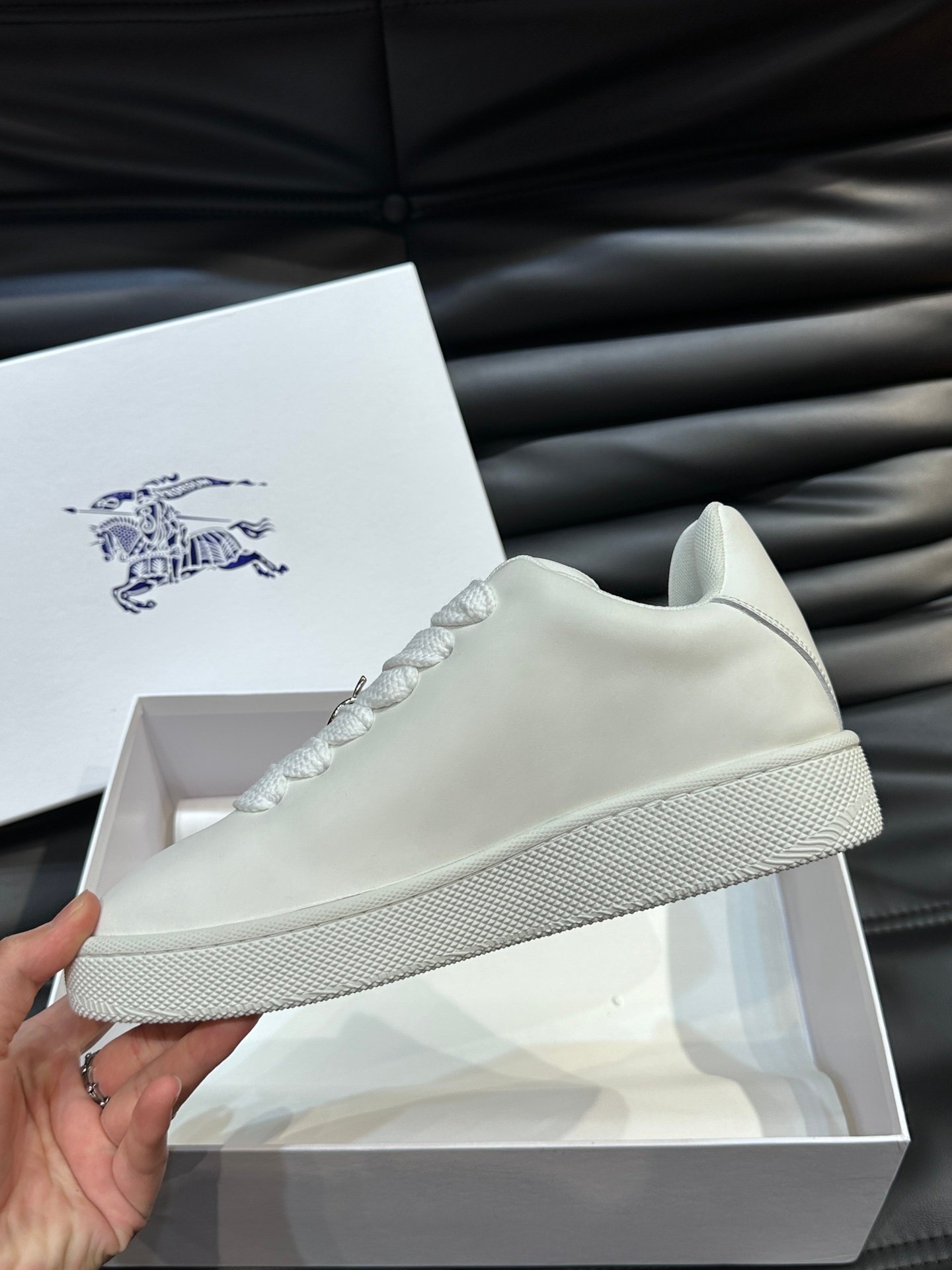 BURBERRY