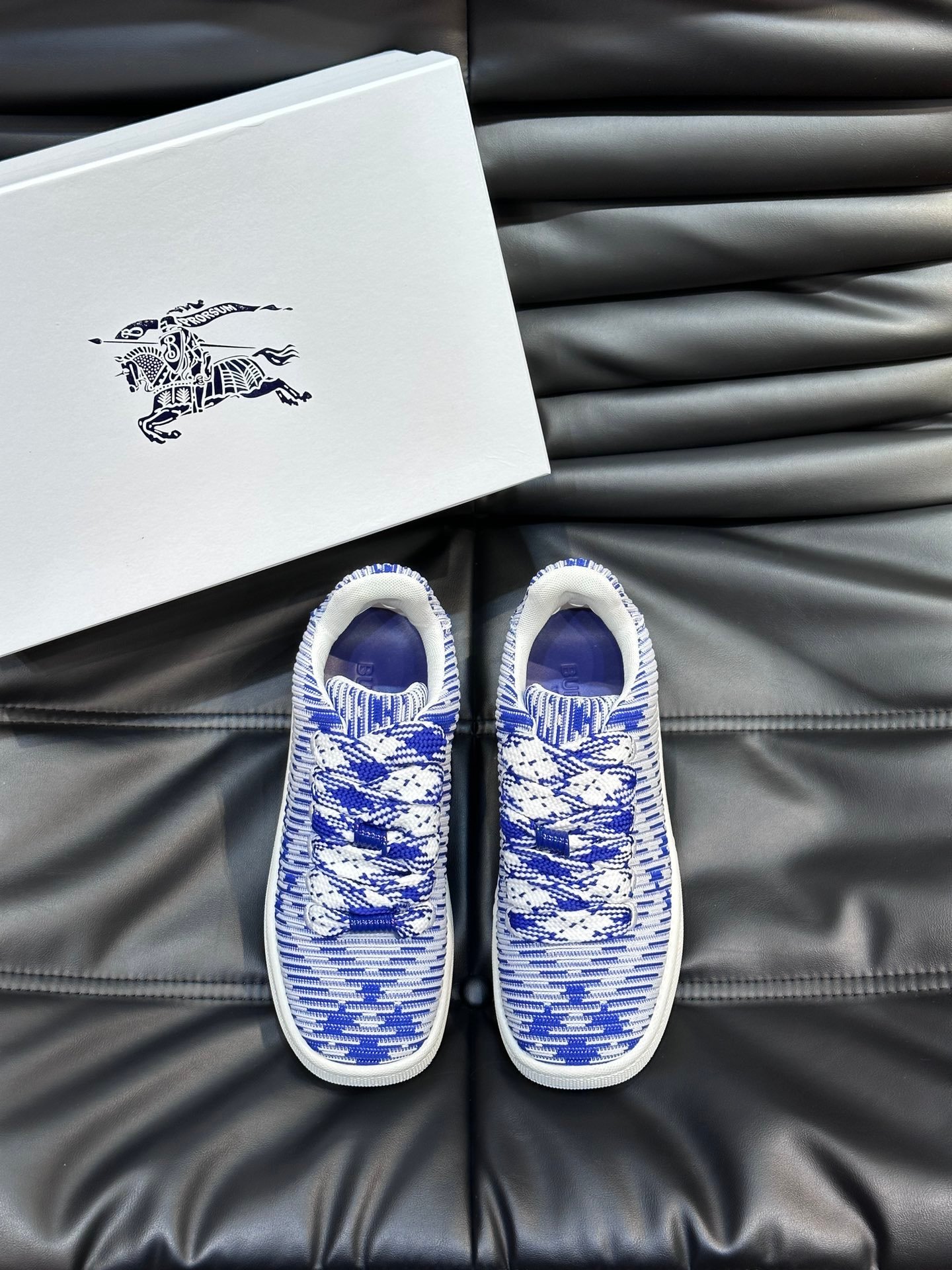 BURBERRY `