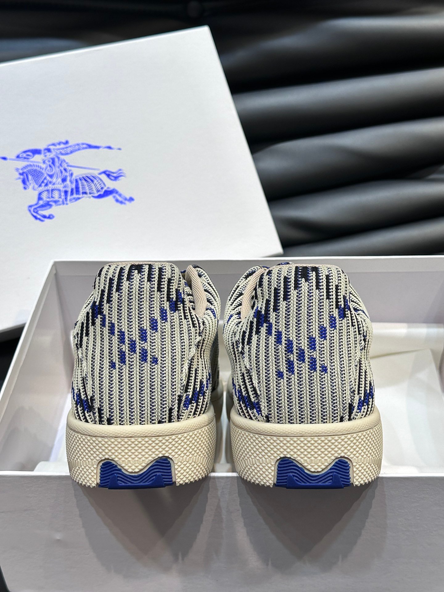 BURBERRY