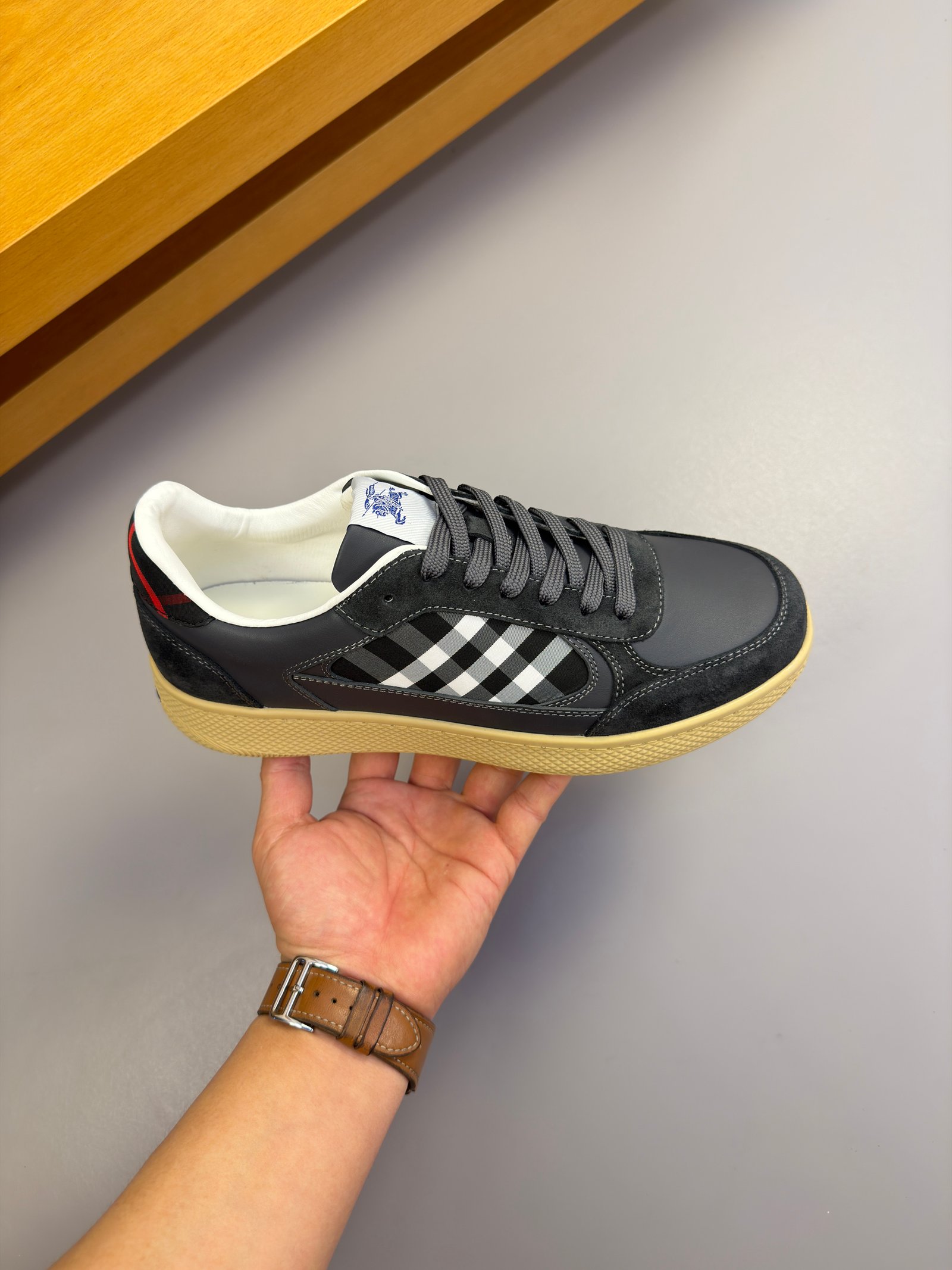 BURBERRY