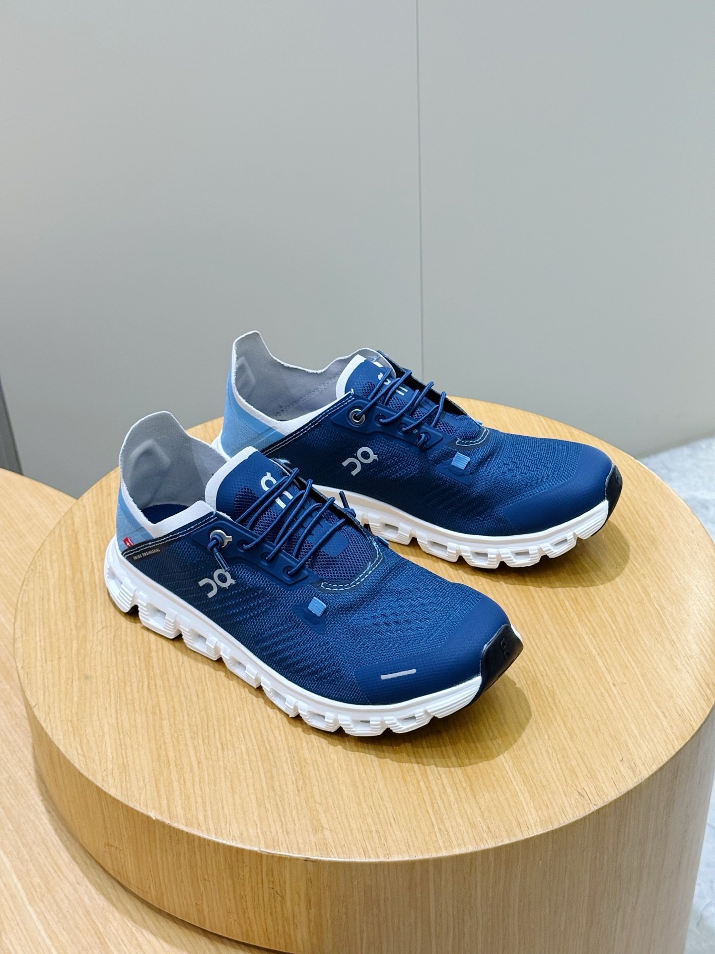 LOEWE