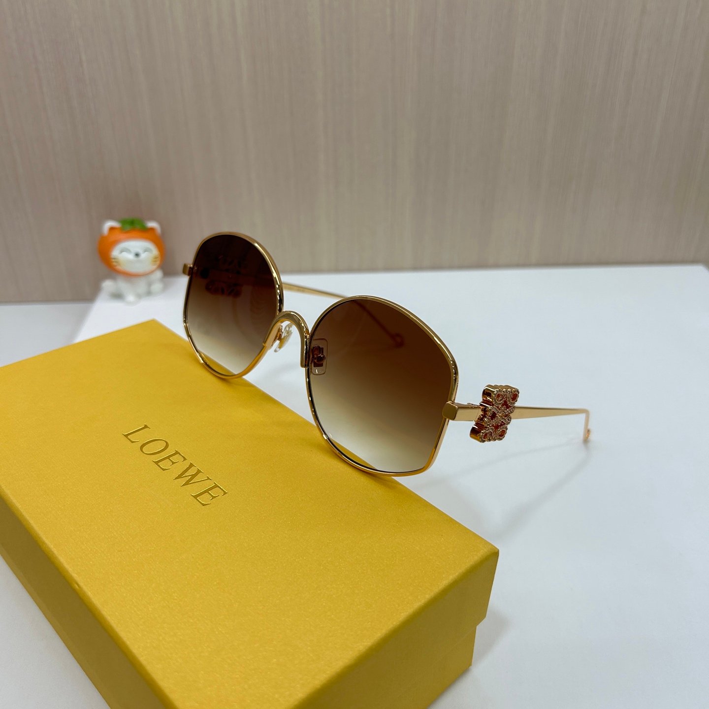 LOEWE