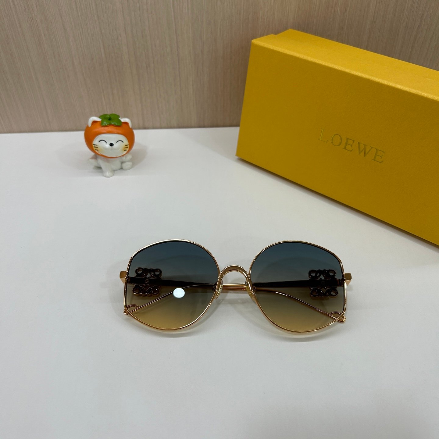 LOEWE