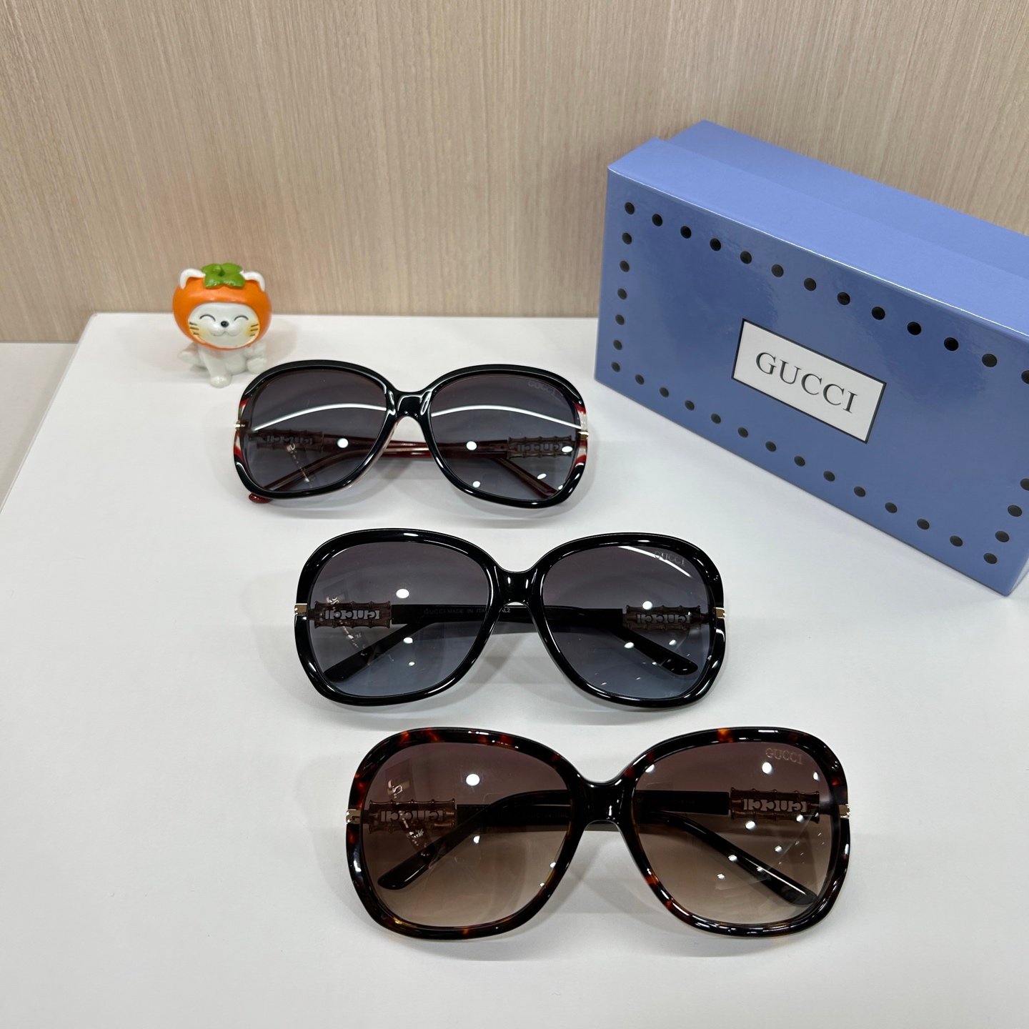 GUCCI