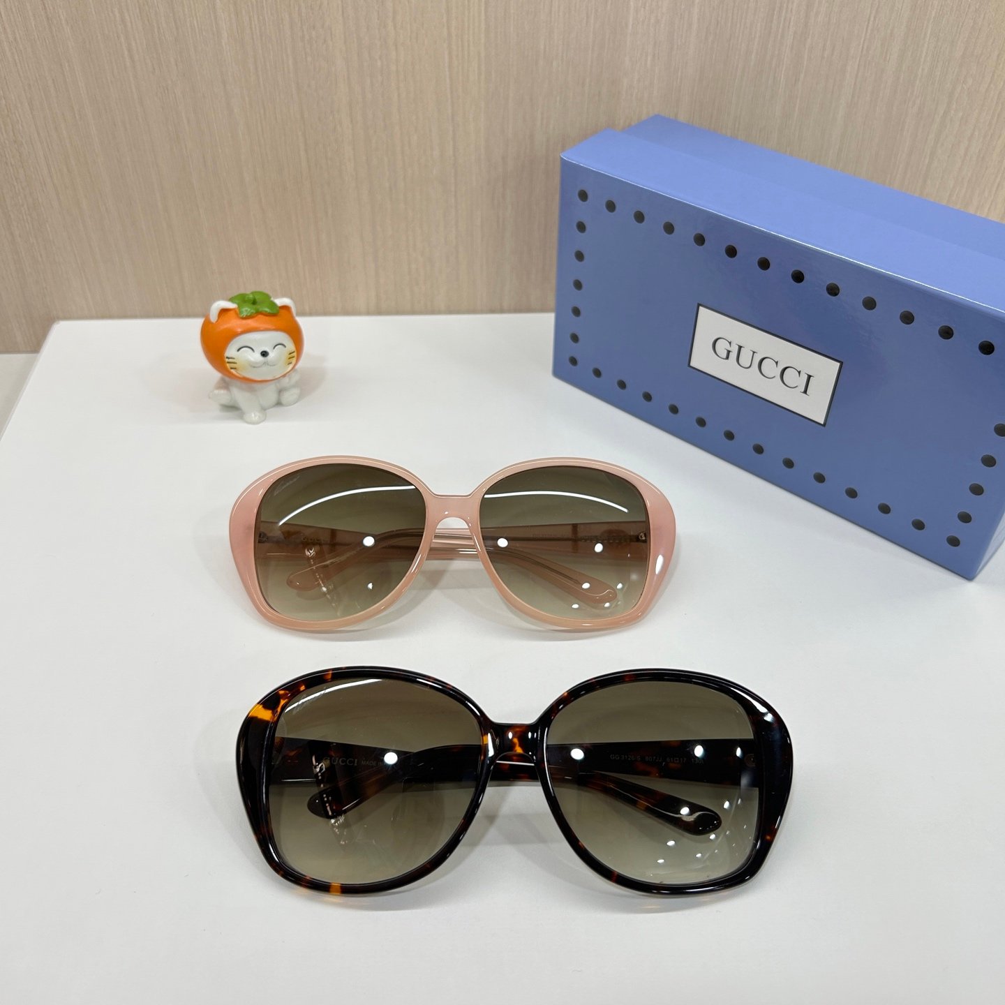 GUCCI