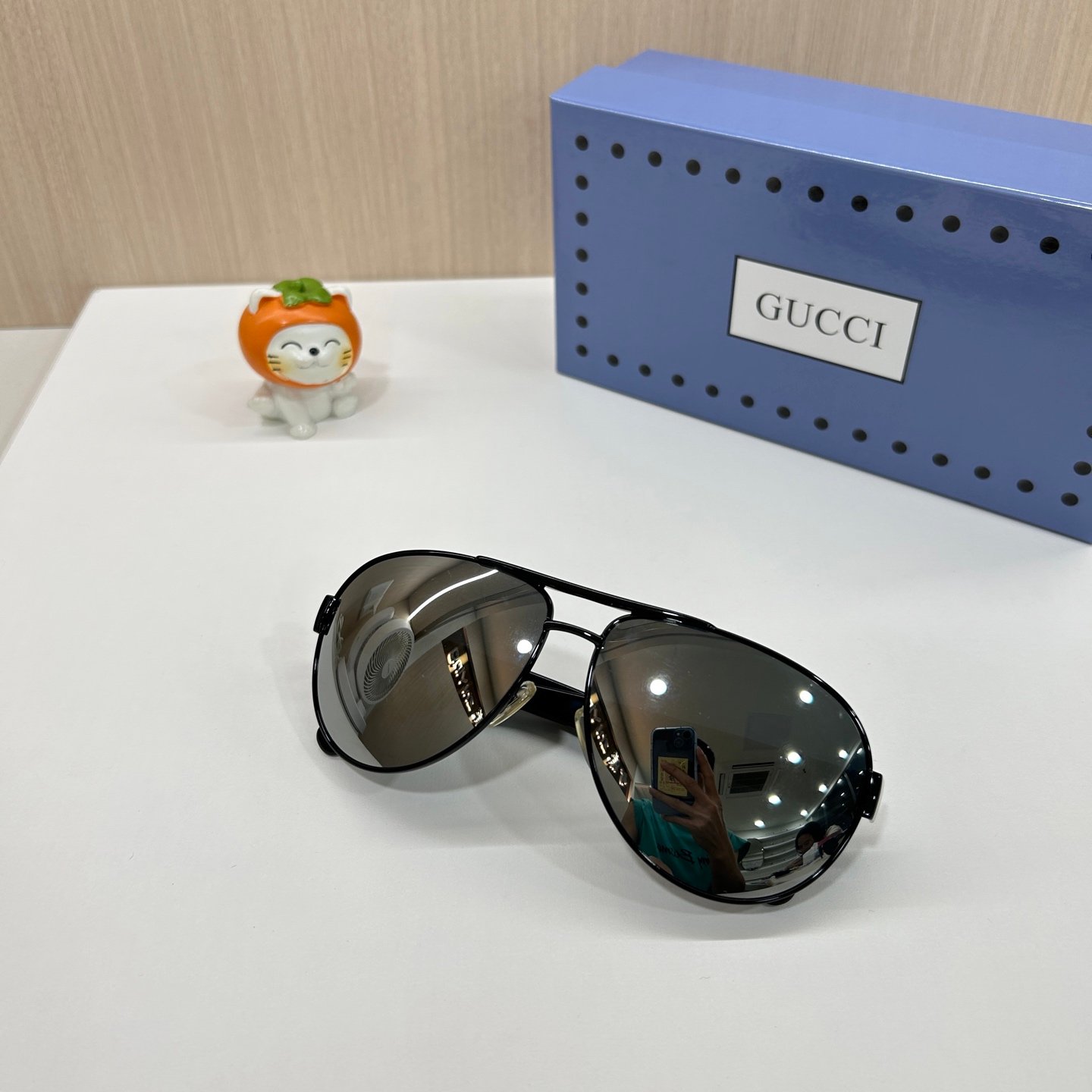 GUCCI