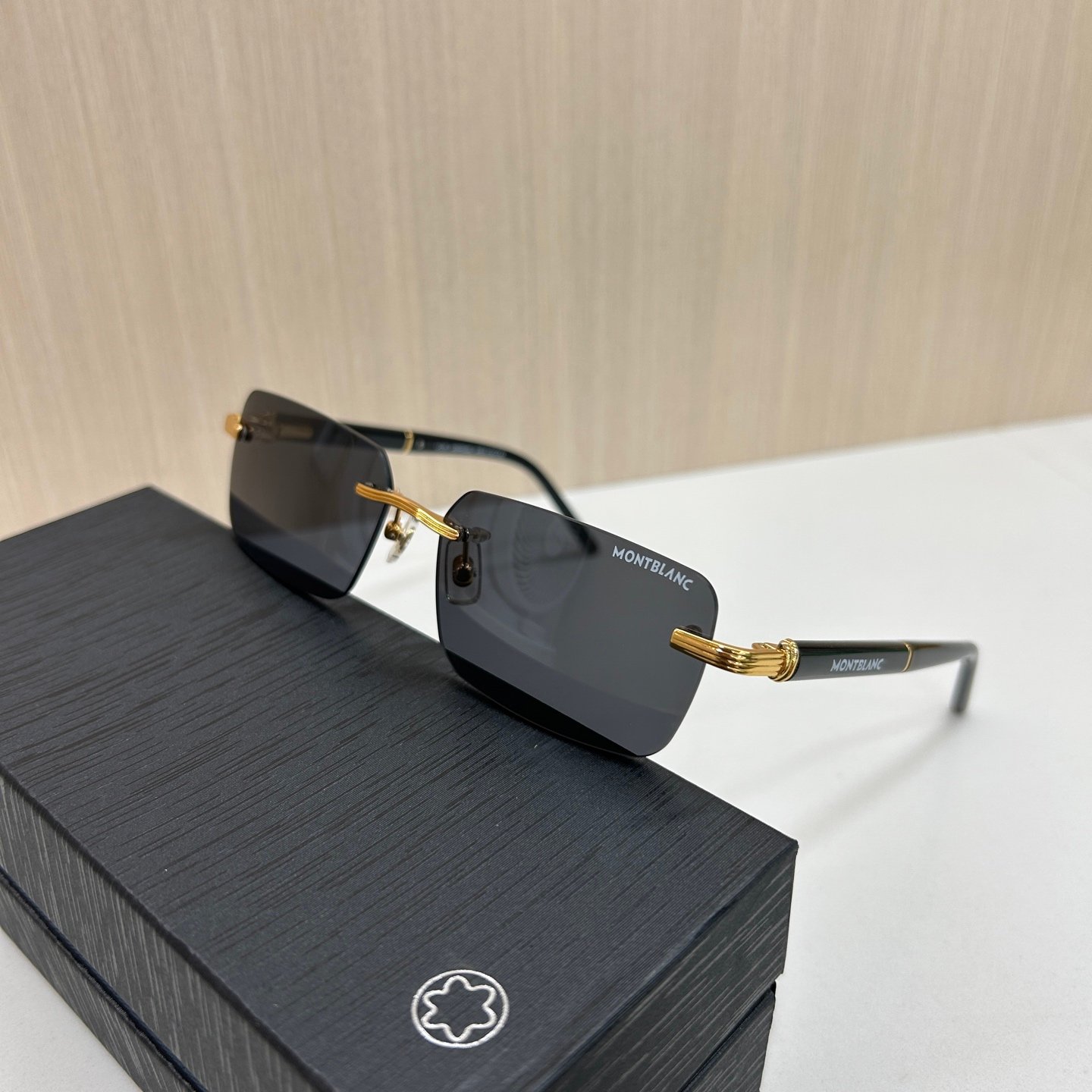 MONTBLANC