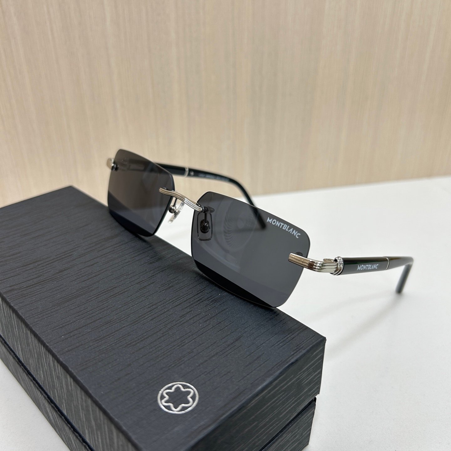 MONTBLANC