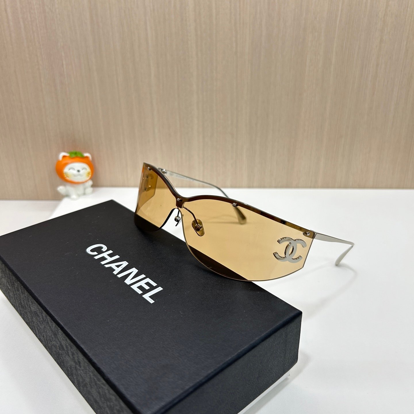 CHANEL