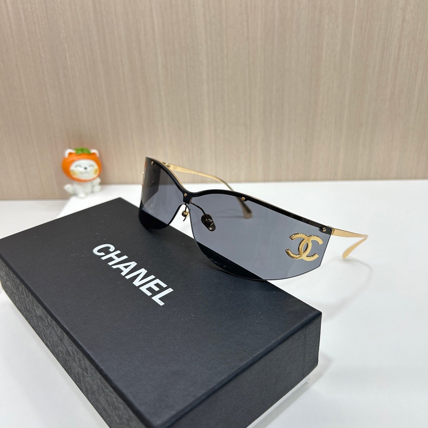 CHANEL