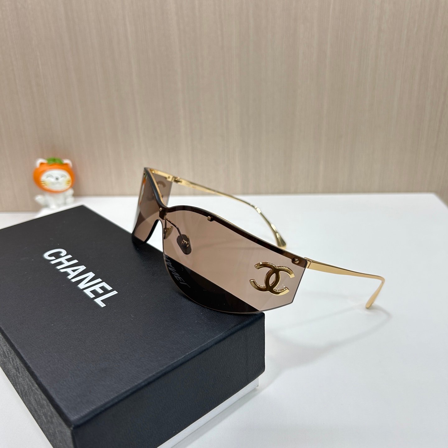CHANEL