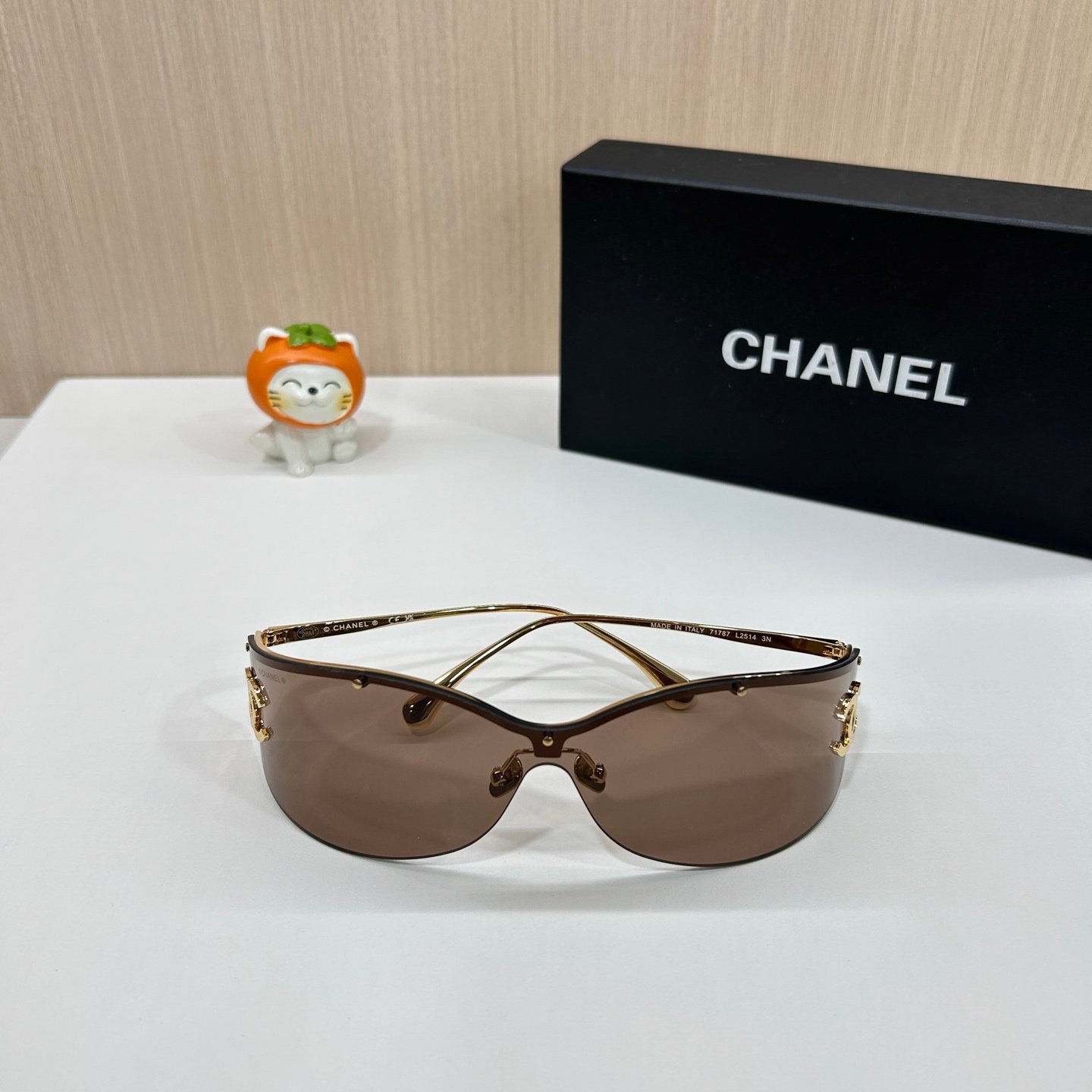 CHANEL