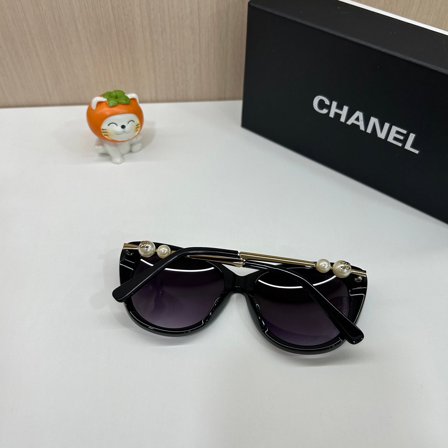 CHANEL