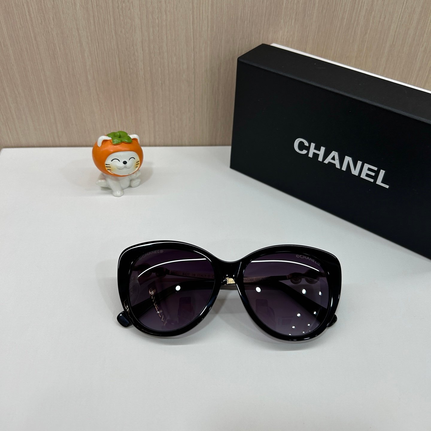 CHANEL