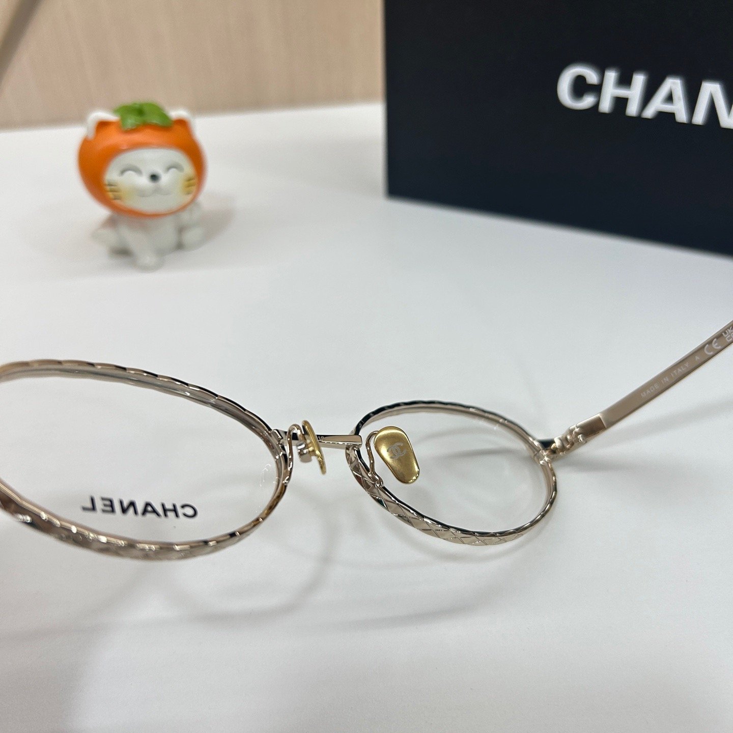 CHANEL