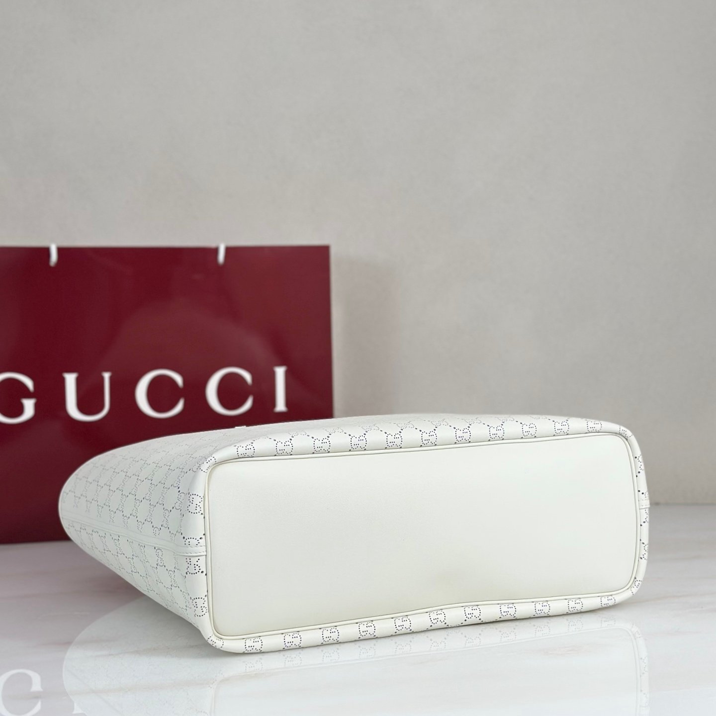 GUCCI