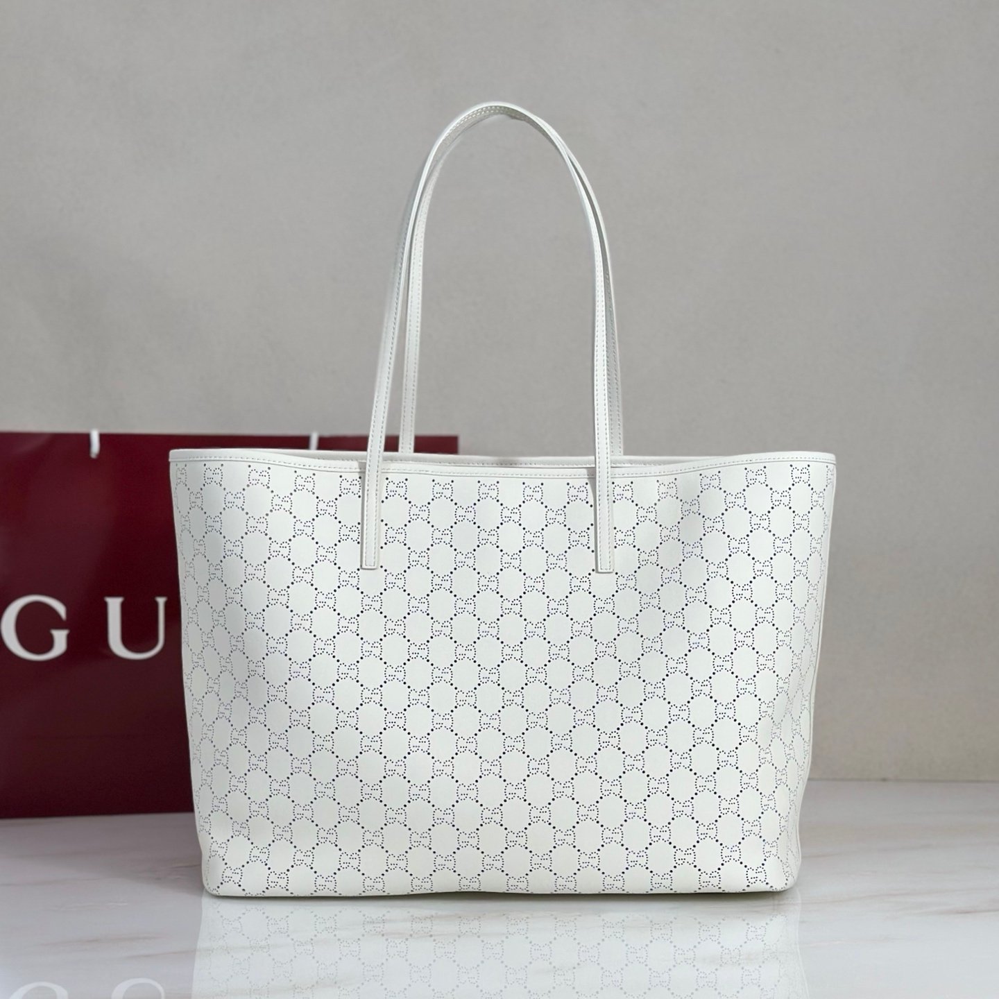 GUCCI