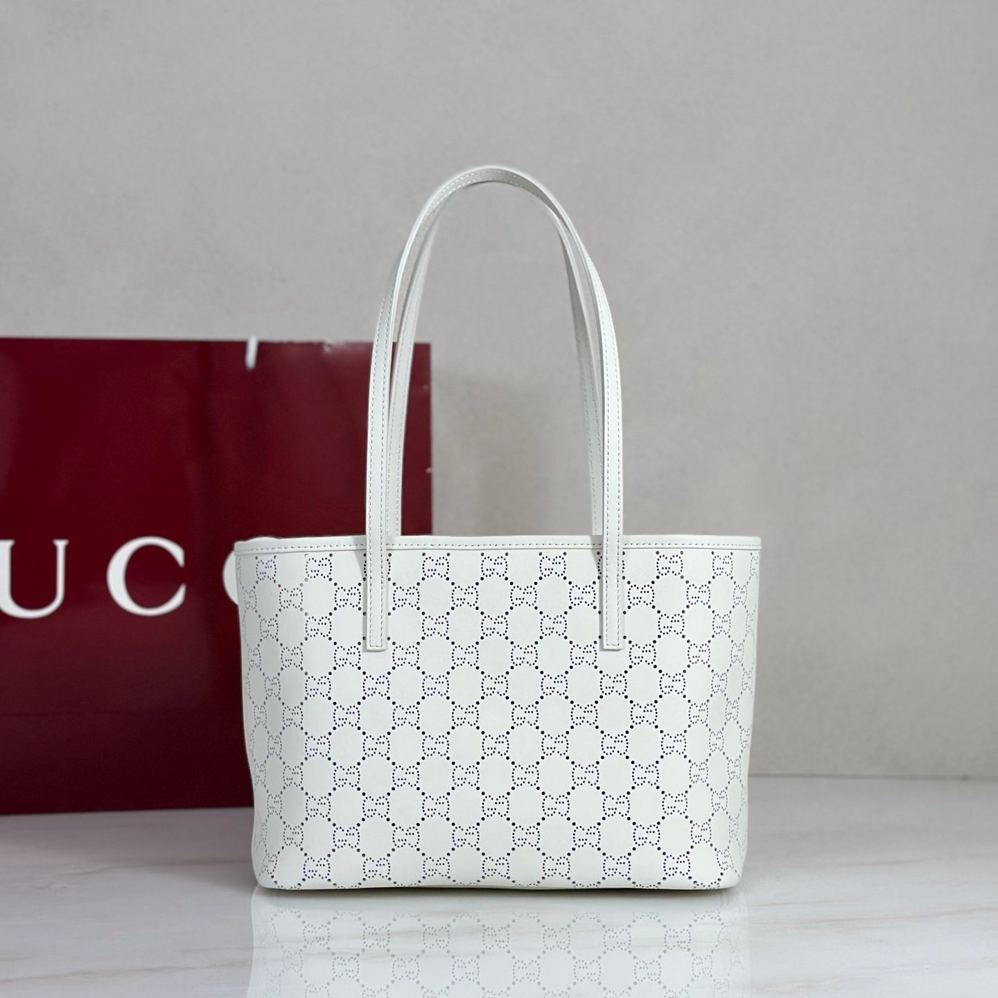 GUCCI