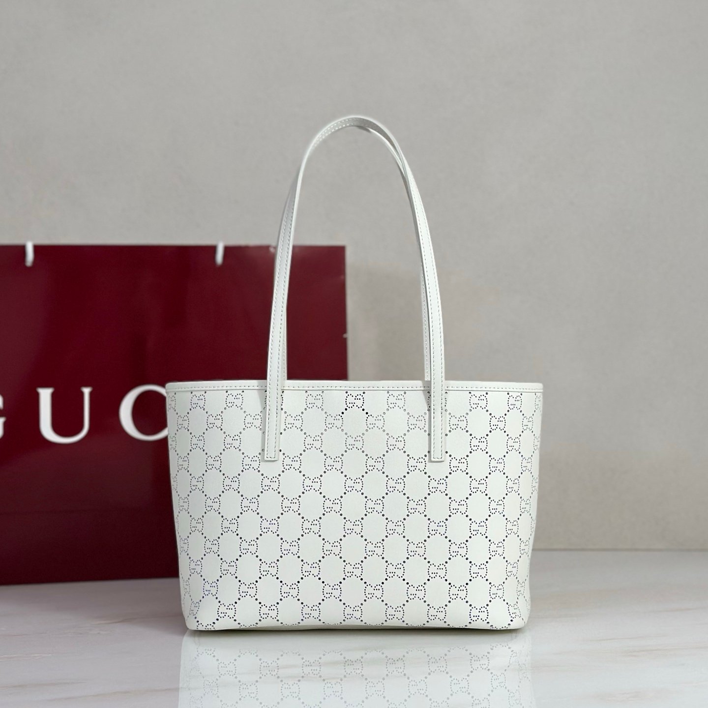 GUCCI