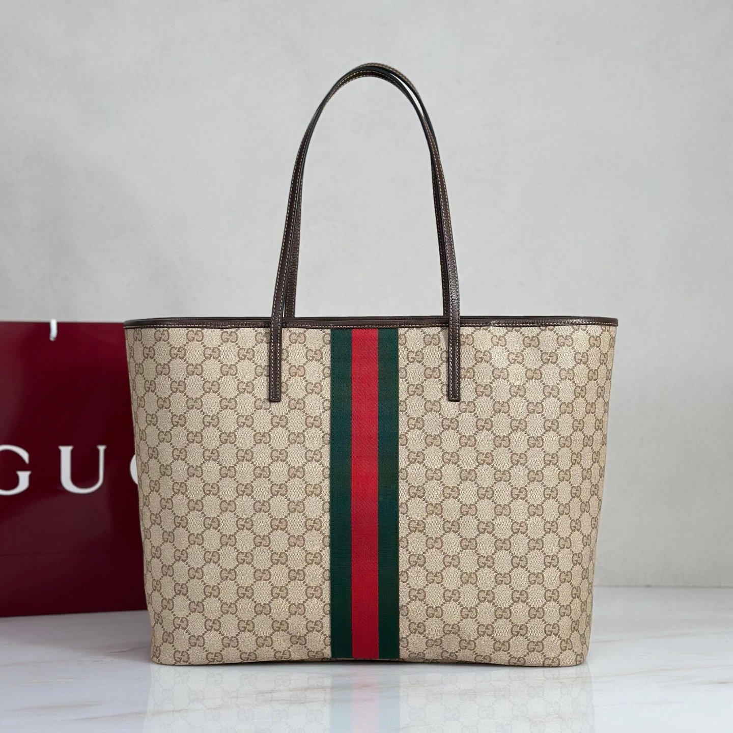 GUCCI