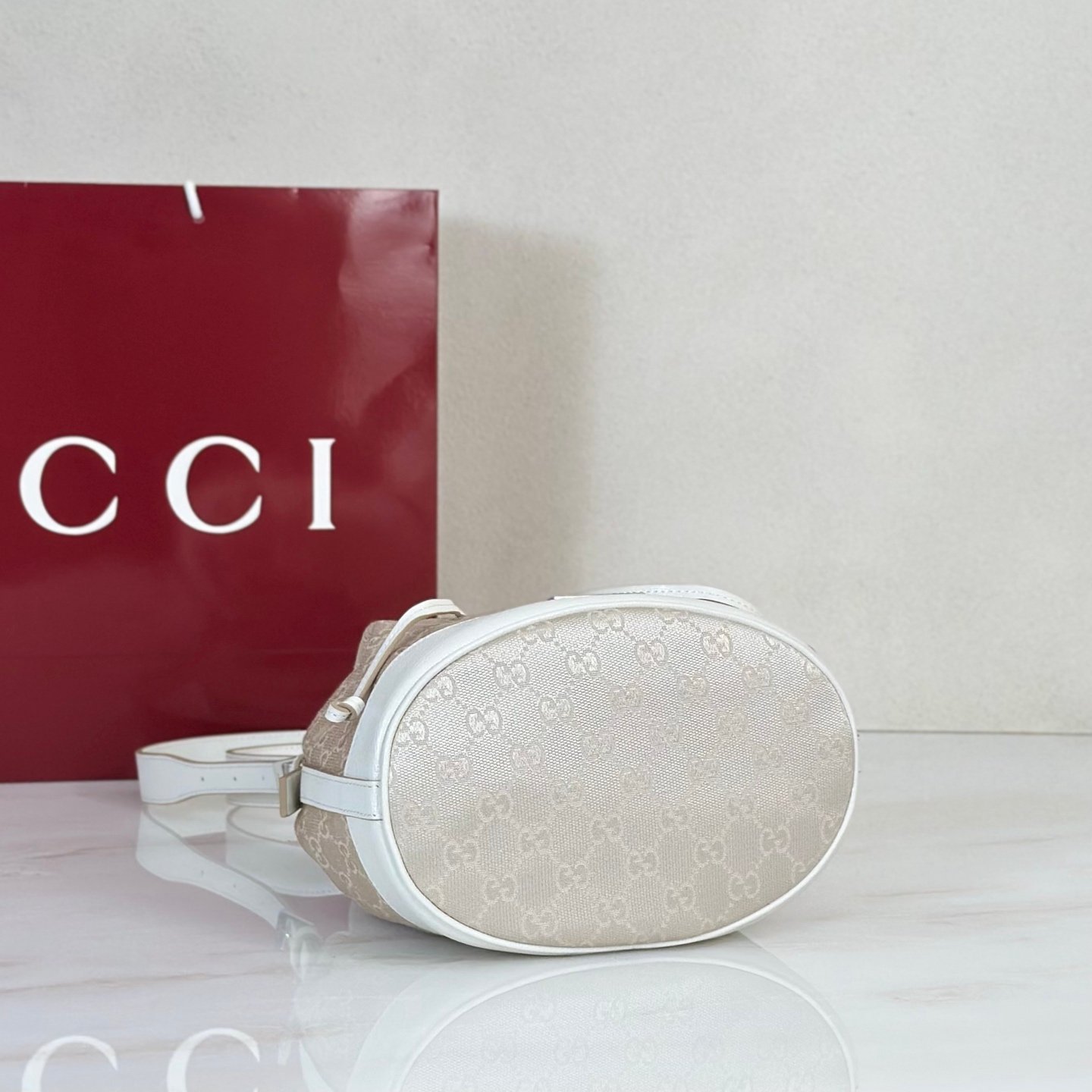 GUCCI