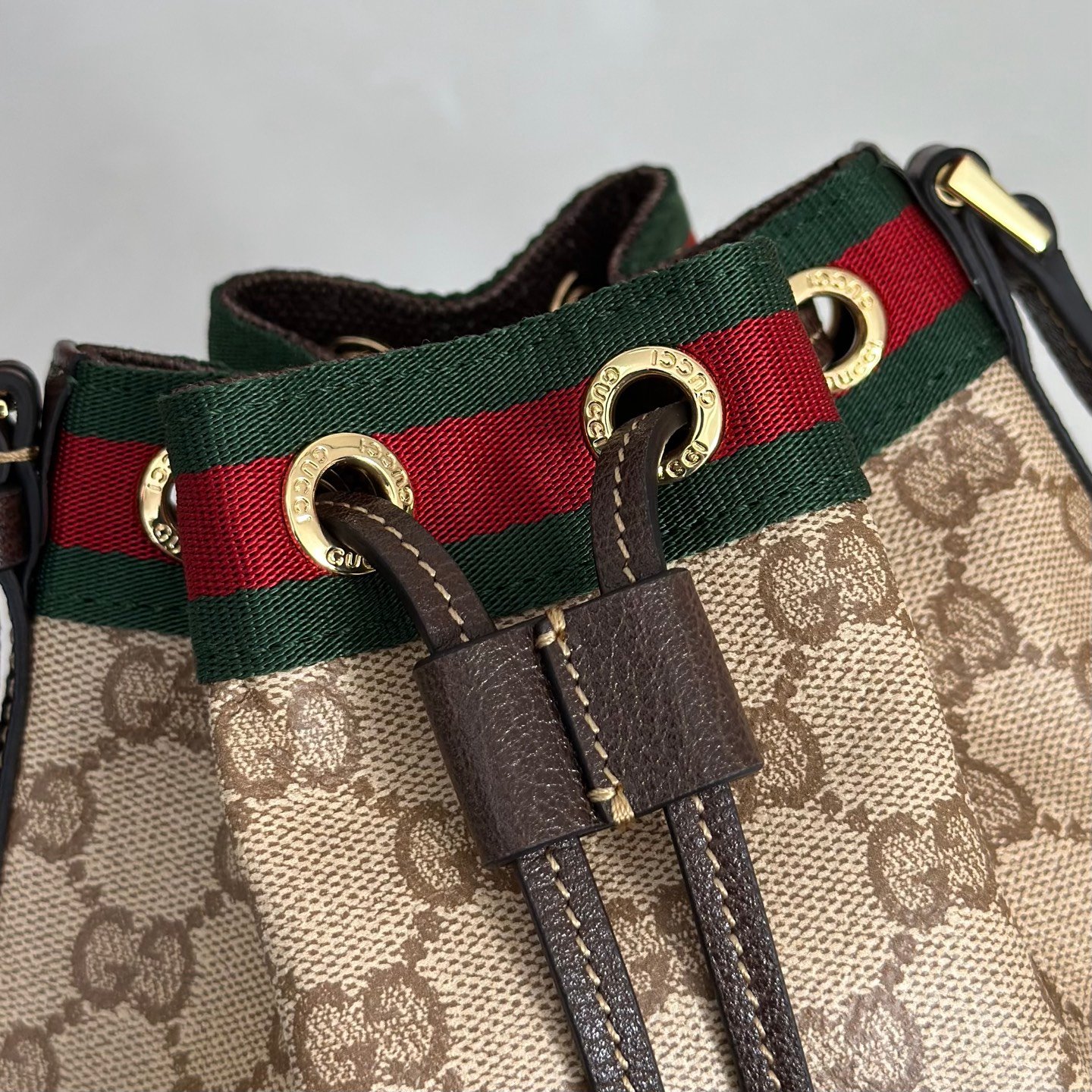 GUCCI