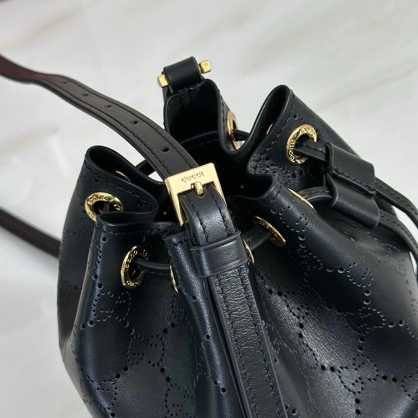 GUCCI