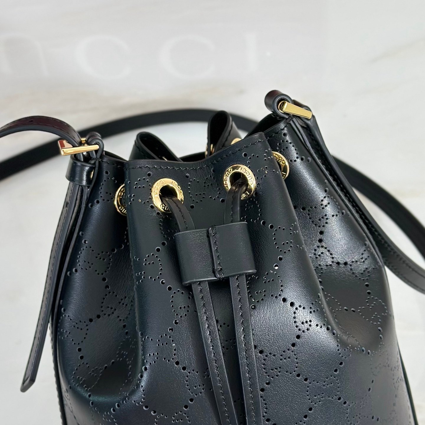 GUCCI