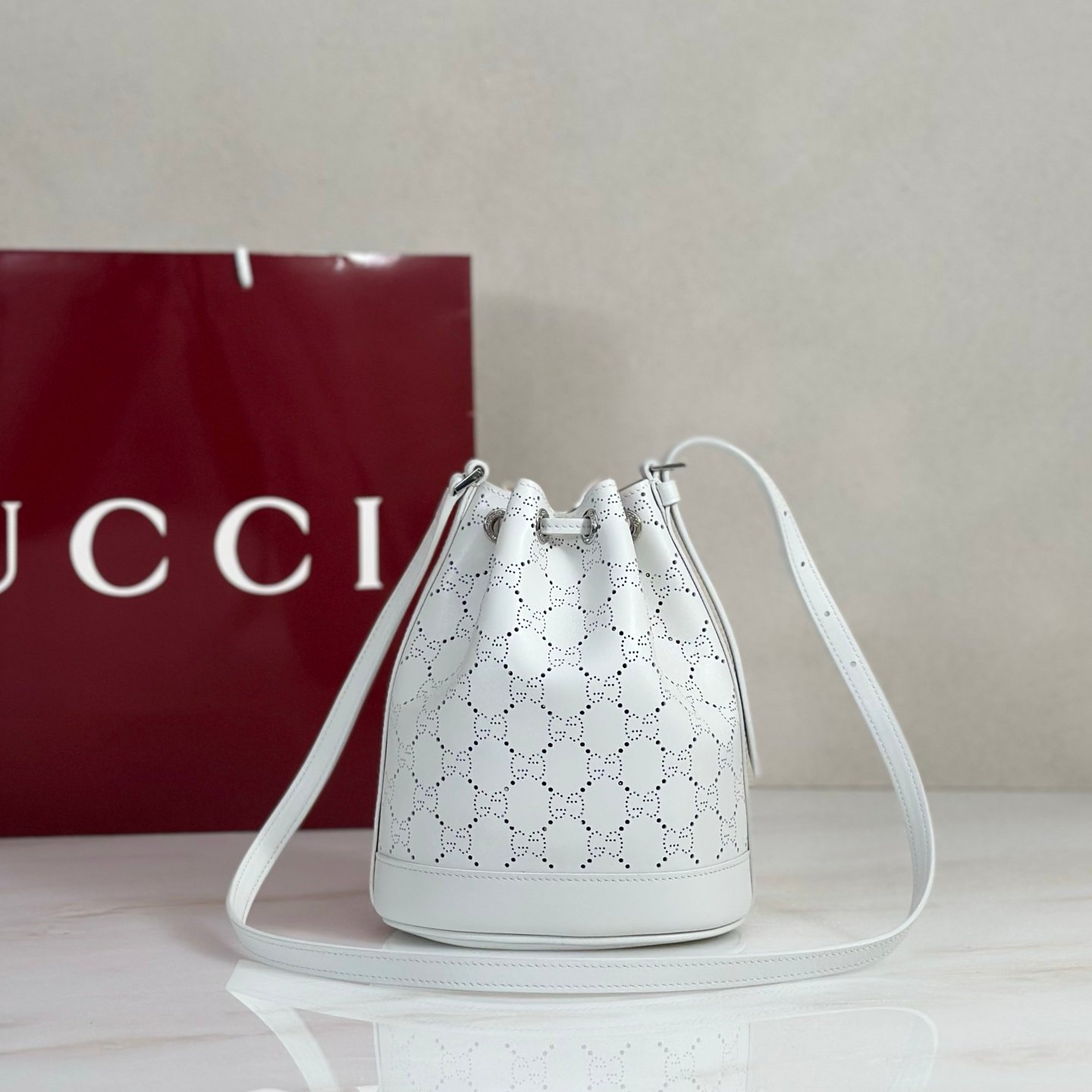 GUCCI