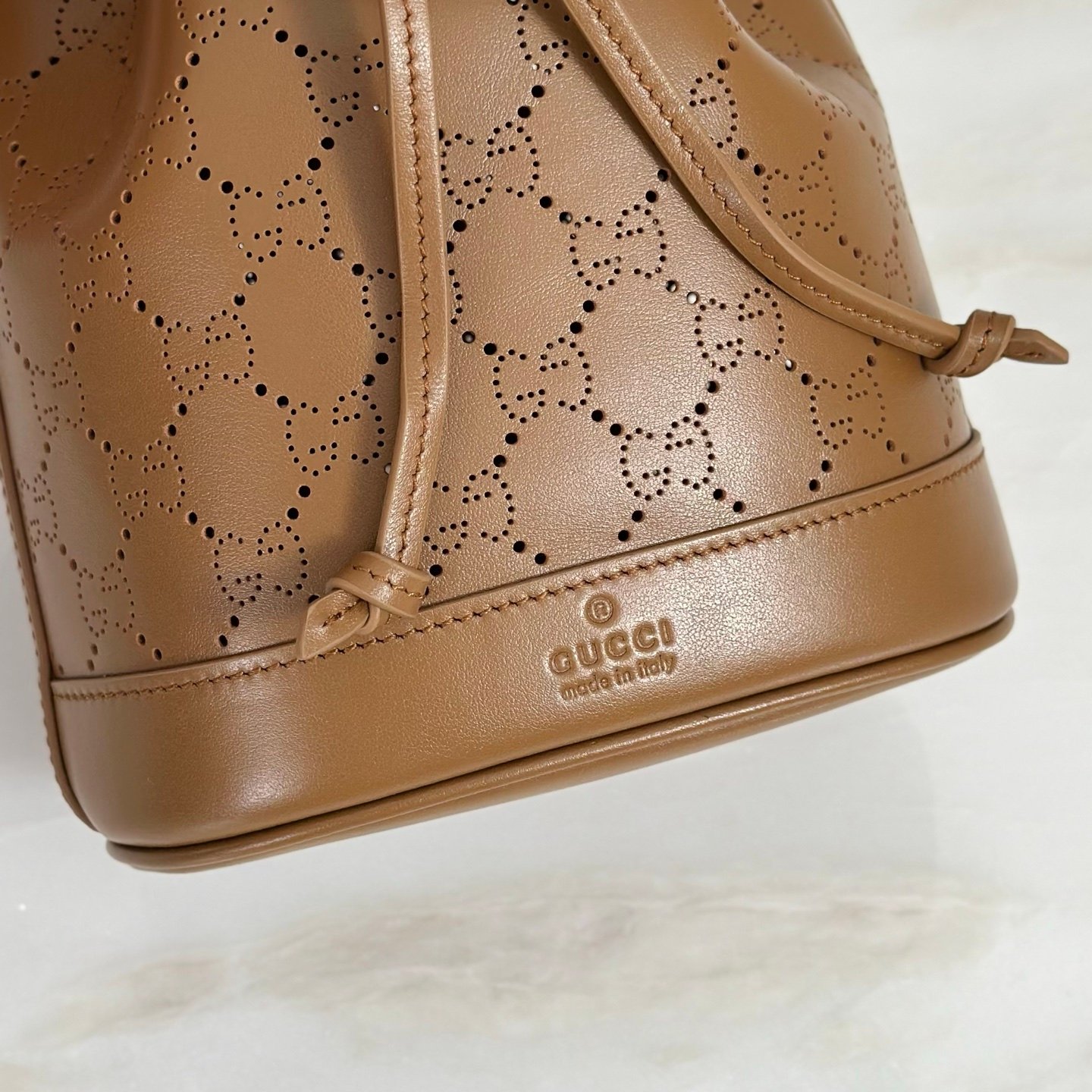 GUCCI